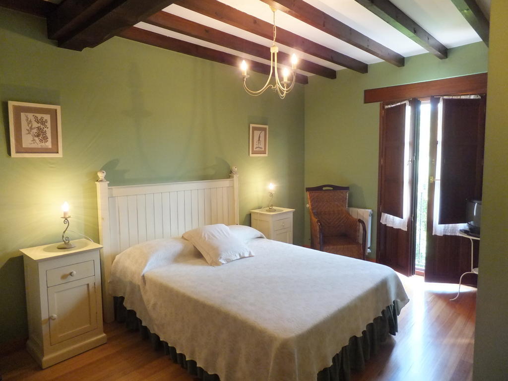 Posada La Pedriza 폰토네스 객실 사진
